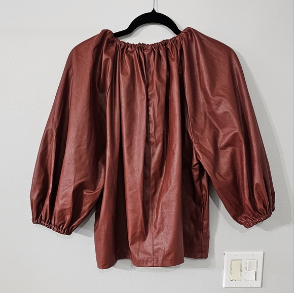 New Women's Faux Leather Balloon 3/4 Sleeve Blouse - Who What Wear  - Picture 7 of 7